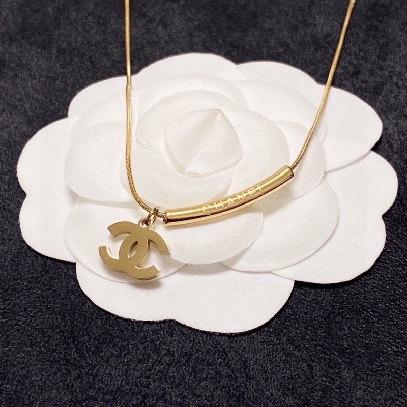 Ch**el necklaces